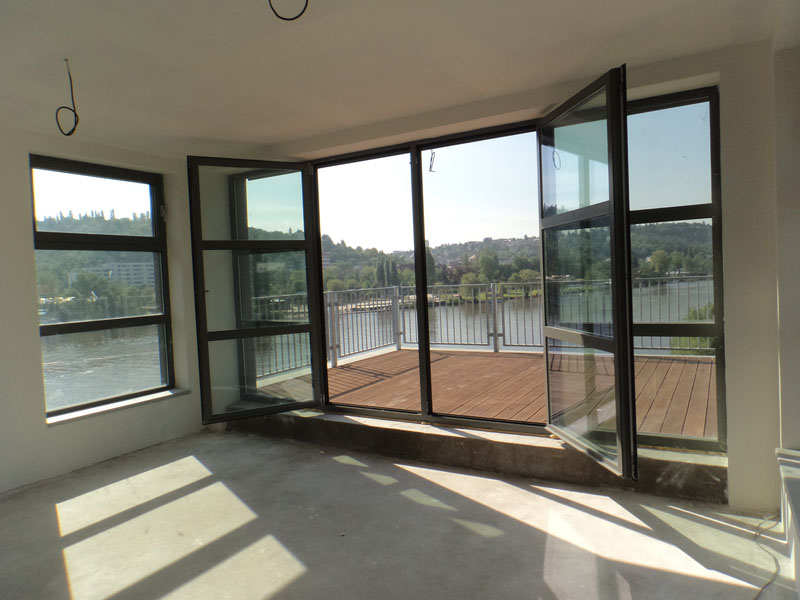 River Office House